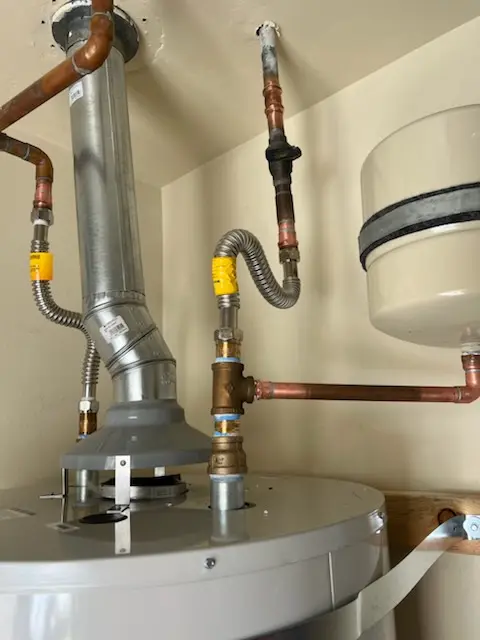 Water heater installation and plumbing repair in Hayhurst